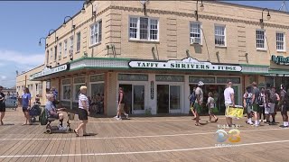 Summerfest: Shriver's Salt Water Taffy Continues A Sweet Tradition