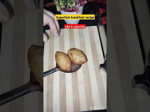 Bread potato roll #indianrecipe #youtubeshorts #cooking #ytstudio #shortsfeed #shorts