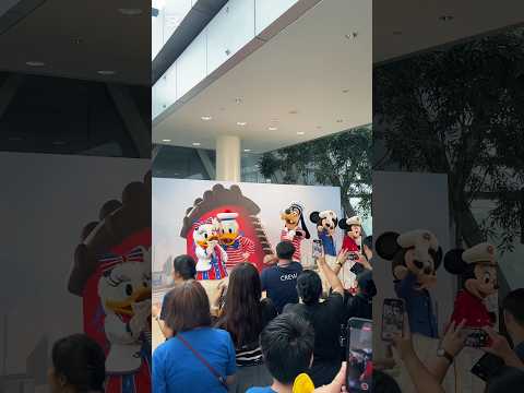 Disney Cruise Line Meet & Greet at Jewel Changi Airport #singapore