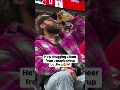 THE MOST CANADIAN MOMENT FROM THE WORLD JUNIORS 😂🍺🇨🇦