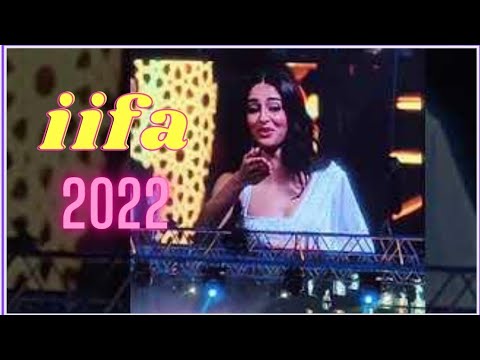 IIFA Awards 2022 Jacqueline & Ananya #jacquelinefernandez #riteshdeshmukh #manishpaul #ananyapandey