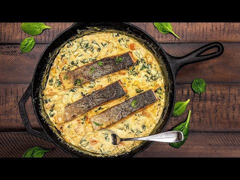 Salmon in Creamy Curried Spinach Sauce