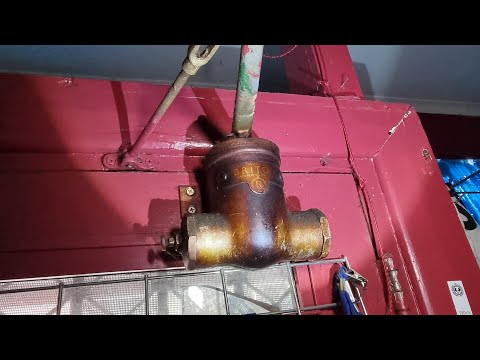 (404) Old Shop about to be demolished let's do a lock explore | CAN you DATE this door closer?