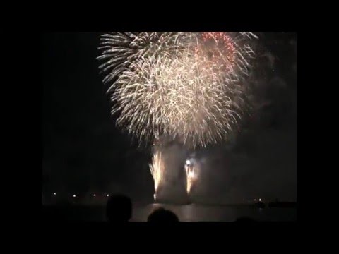 函館港まつり第47回道新全国花火大会【fireworks】ラストの花火は圧巻！