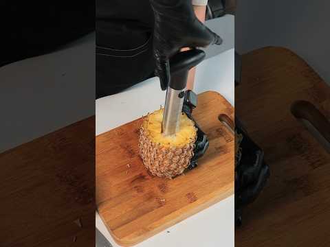 Newness Pineapple Corer and Slicer Tool