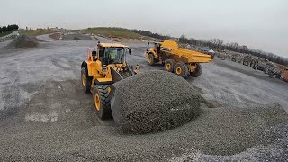 DirtPerfect Vs Letsdig18 In The Volvo Wheel loader Challenge