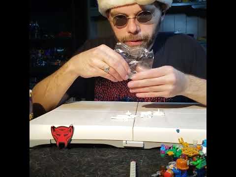 Lego Advent Day 09: What color r these Webs?: 76293 Marvel Spider-Man: Blindbuilds