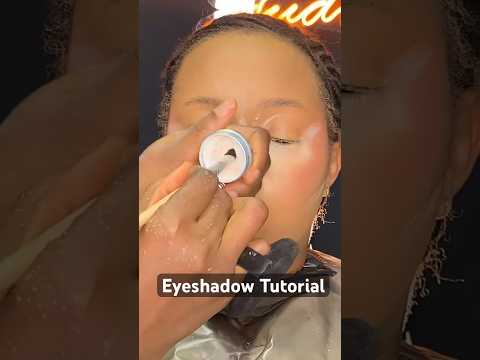 Eyeshadow Tutorial #makeuptutorial #viralvideo #tutorial #makeuptips #youtubeshorts #makeup