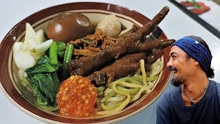 【バリ島ワルン情報 / 126】プモガン地区ミー・アヤムのお店『Mie Ayam Pelangi』