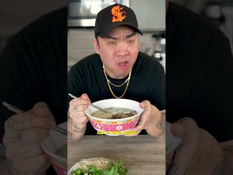 How To Make Authentic Oxtail Pho Like A Vietnamese Grandma