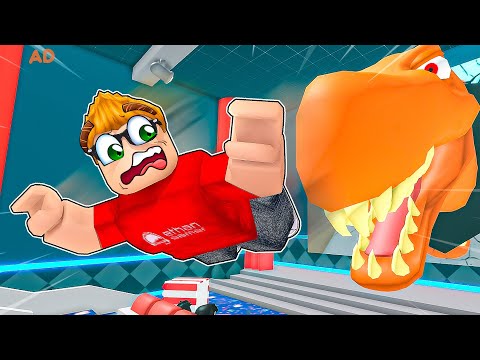 This cinema is CRAZY! We need to ESCAPE!! (Roblox Obby)