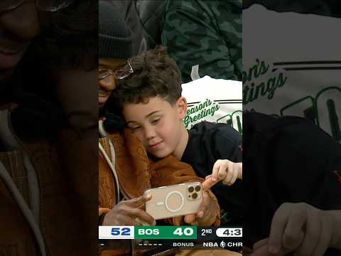 Deuce Tatum sitting courtside watching his dad play on Christmas! 🎄