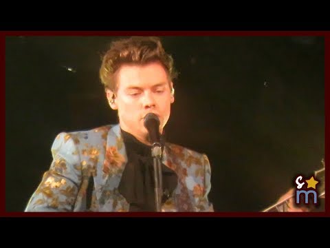 Harry Styles - "Carolina" Live at Greek Theatre (Harry Styles Live on Tour 2017)