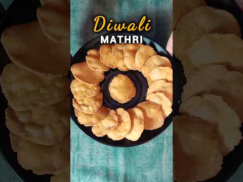 Khasta Mathri Recipe | Diwali Special Quick & Easy Snacks #recipe #mathri #shorts