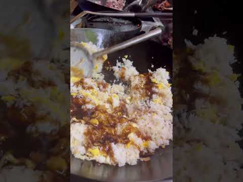 Laos street egg fried rice master - Laos street food