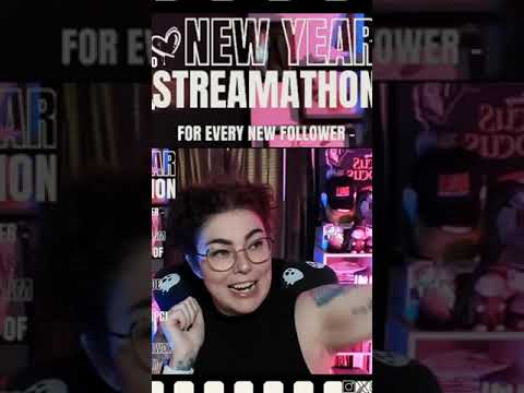 Jiggly Arms!!! | #adulthumor #loseweight #subathon #2025 #streamer