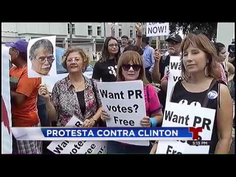 Causa revuelo visita de Hillary Clinton a Puerto Rico