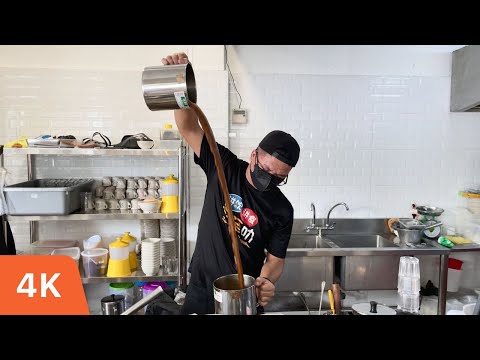 Amazing Malaysian Pulled Tea, Chicken Rice, Char Kuey Teow & more! | Malaysian Street Food - Part 1