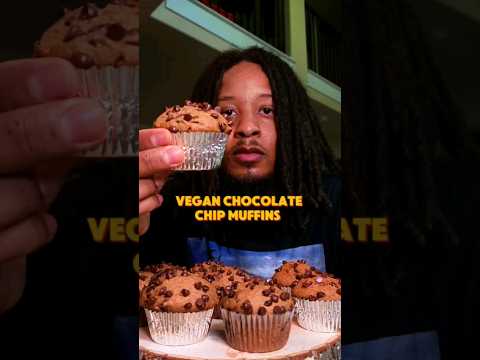 Vegan Chocolate Chip Muffins #youtubeshorts #muffins #baking #veganrecipes #easyrecipe #bakingtips