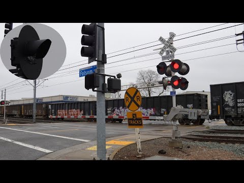 UP 662 Florin Flyer, SACRT| *Beacons Active* Mercantile Dr. Railroad Crossing Rancho Cordova CA