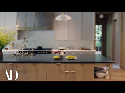 Jennifer Garner Has the Dream Farmhouse Kitchen