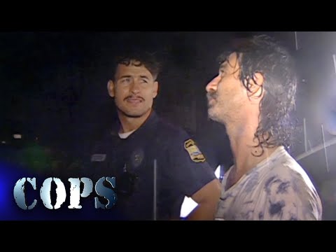 Virginia Beach Officer Assists as Hurricane Bonnie Unfolds | Cops TV Show