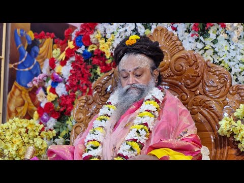 পড়াশোনা ও শিক্ষার আসল উদ্দেশ্য হচ্ছে নিজের স্বরূপটাকে জানা || গুরুদেবের মুখনিঃসৃত অমৃত কথা ||