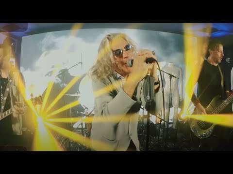 Collective Soul – Cut The Cord (Official Video)