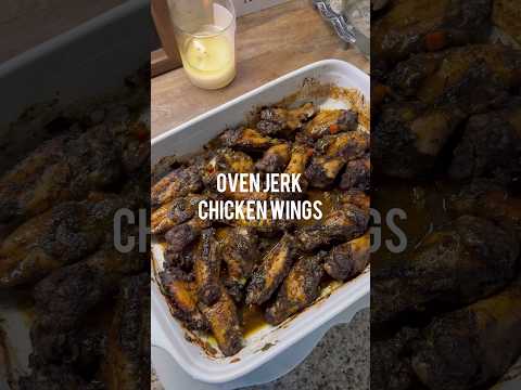 Full recipe - www.theglamkitchen.com #bakedchickenrecipe #bakedchicken #jerkchicken