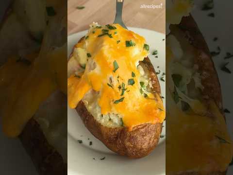 Twice-Baked Chicken Pot Pie Potatoes