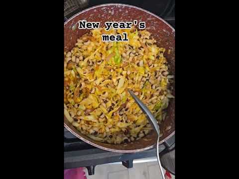 Black eyed peas and cabbage served with chapati/ roti/ flatbread. Happy new year 2025