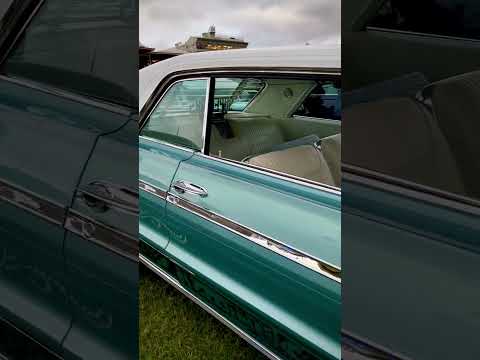 Chevy Impala - Santa Anita Racetrack #cultura #lowriders #classiccars