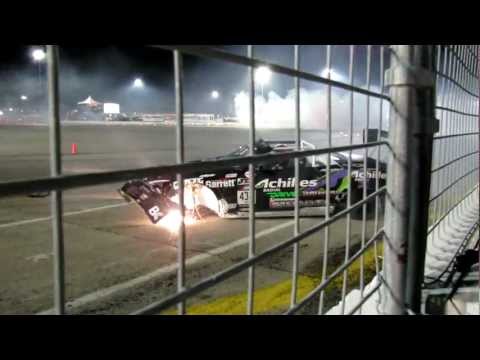 Daigo Saito taps the wall, crashes at Formula D Las Vegas Round 6 2012 crash - stay slideways