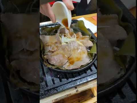 大阪 京橋焼肉次郎本店。タンこぶ。#shorts #焼肉次郎