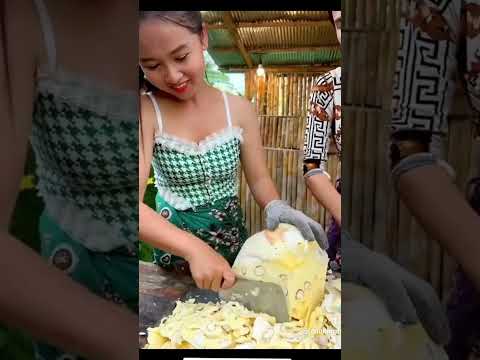 How to make a cake out of jackfruit