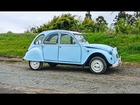 シトロエン２cv に　ガソリンを入れて  Oh yeah!