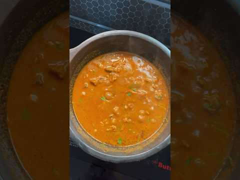 அரச்சு விட்ட மட்டன் குழம்பு👌😋 #shorts #muttoncurry #muttonrecipe #muttonkuzhambu #trendingsongs