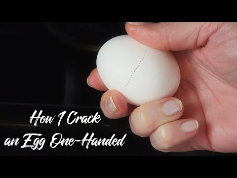 How to Crack An Egg One-Handed