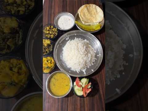 Food  Lover #shortvideo #foodie #lunchthali #lunchtime