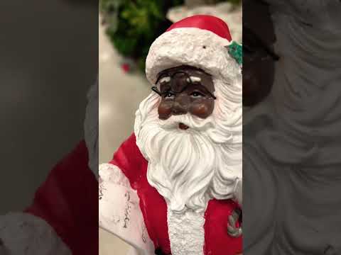 Some things still ain’t changed man #christmas #blacksanta #michaels #wtf #dobetter