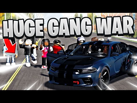 I SLID ON THE BIGGEST GANG IN THIS NEW ROBLOX CHICAGO HOOD GAME