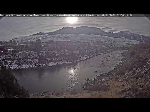 Montana Whitewater - Yellowstone River in Gardiner