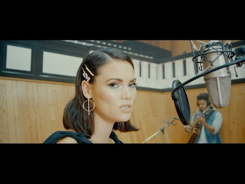 Sinead Harnett - Pulling Away (acoustic)