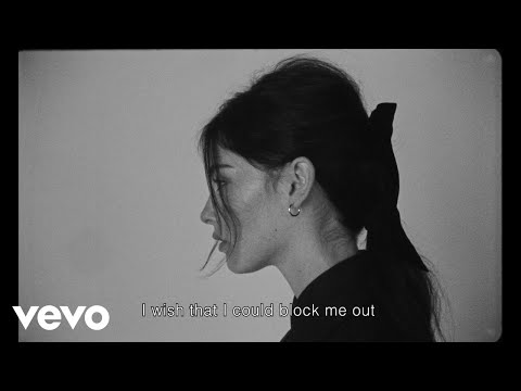 Gracie Abrams - Block me out (Official Lyric Video)