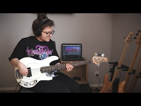 Billie Eilish - Therefore I Am (Bass Cover)