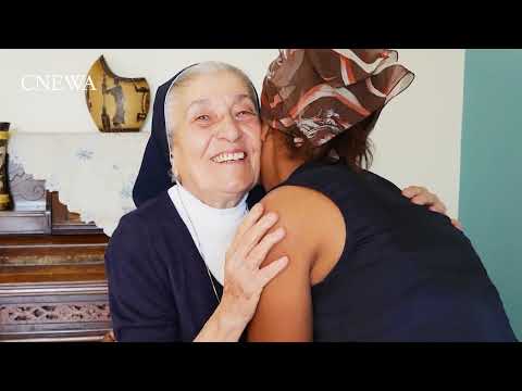 Sister Marie Claude Naddaf, R.G.S., Honored as Special Guest at CNEWA Gala