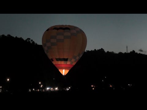 【4K】仙台城公園で行われていた夜の熱気球の打ち上げ