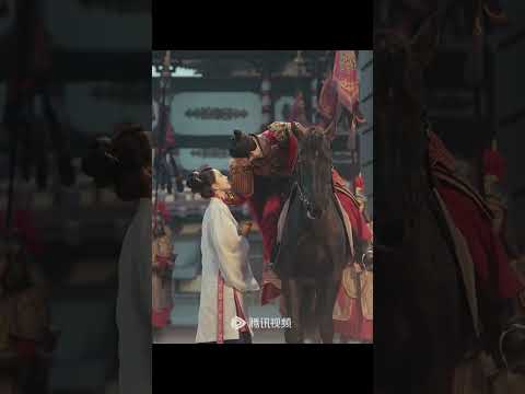 A goodbye kiss on horseback #九重紫 #Blossom #孟子义 #李昀锐 #MengZiyi #LiYunrui