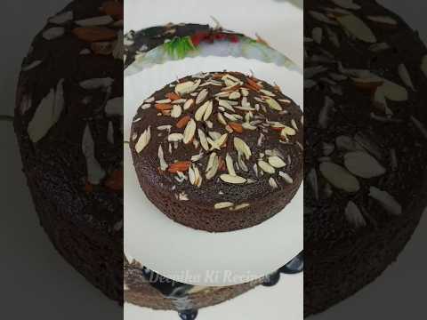 no maida no cocoa powder.. simple recipe for eggless chocolate cake.#chocolatecake #deepikakirecipes