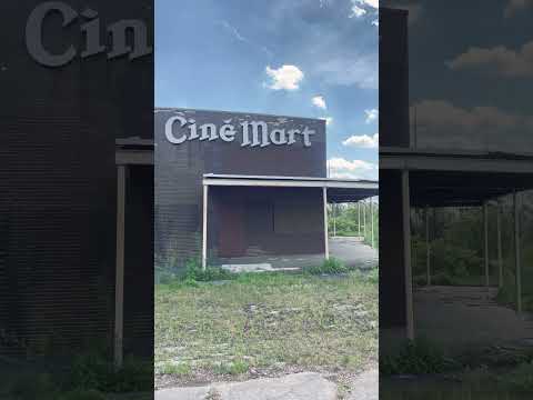 (short teaser)Inside this Creepy Abandoned Cine’ Mart theater